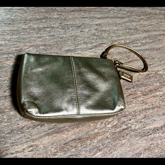 Coach vintage metallic gold foldover wristlet - Picture 5 of 16